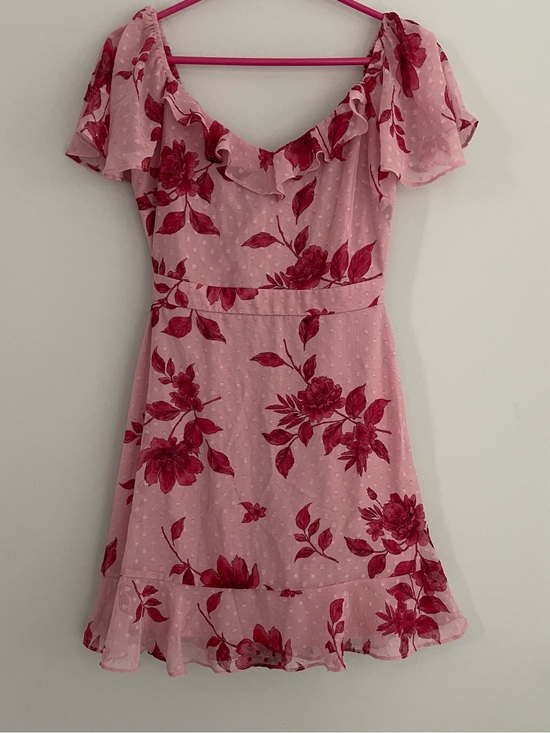 City Studio Dresses & Skirts - City Studio Pink Floral Ruffle Mini Dress